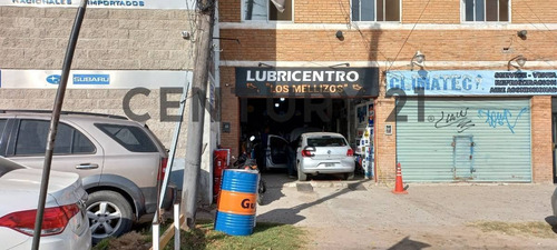 Imagen 2 de 24 de Local En Venta En Pilar, Zona Comercial