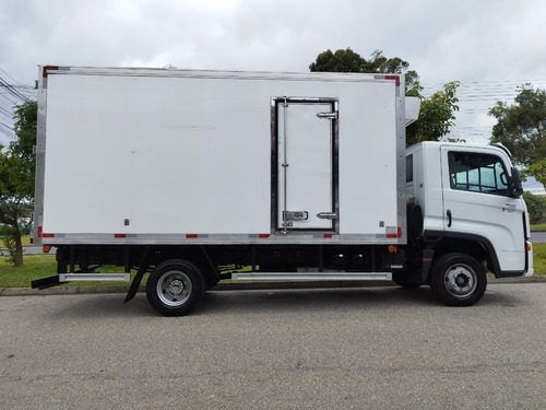 Volkswagen Delivery 9.170 Prime + Bau Refrigerado Até -18ºc