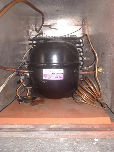Imagen 5 de 5 de Se Vende Charcuterío Nuevo 1 Mes De Uso