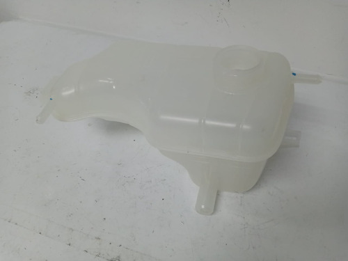 Tanque Envase Refrigerante Para Ford Fiesta Balita 