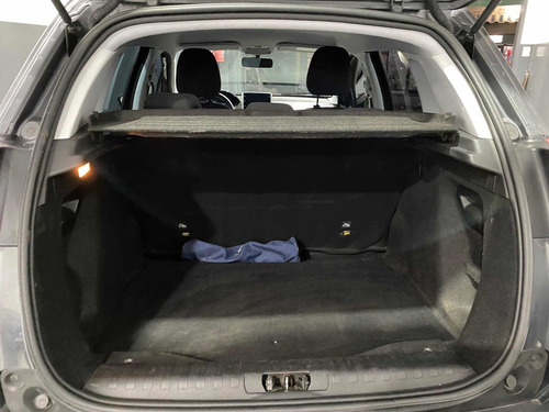 Imagen 10 de 18 de Peugeot 2008 2018 1.6 Allure