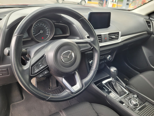 Mazda 3 2.0 Touring