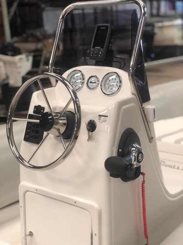 Semirrigido Kiel 560 Matrizado + Motor Mercury 90 Hp 4t Efi