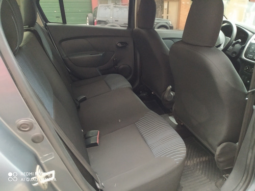 Imagen 14 de 18 de Renault Logan 2019 1.6 Authentique 85cv Nac