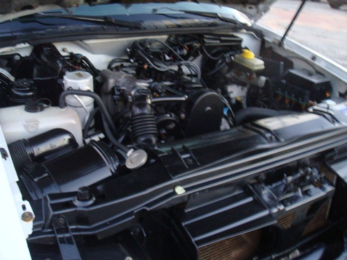 F1000,f100,blazer 2005 Advantage Gasolina 2.4 Em Bom Estado