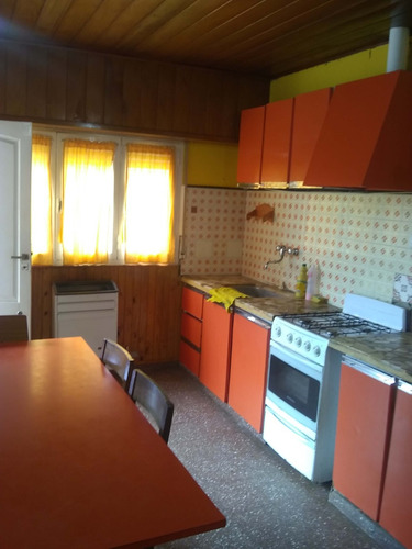 Vendo 2 Departamentos Tipo Casas, 3 Ambientes, Al Frente, San Clemente Del Tuyú (retazado)