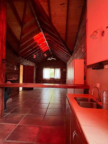Terreno Con 2 Casas En Venta, San Carlos De Bariloche