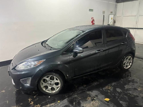 Ford Fiesta Kinetic 1.6 Design 120cv Titanium
