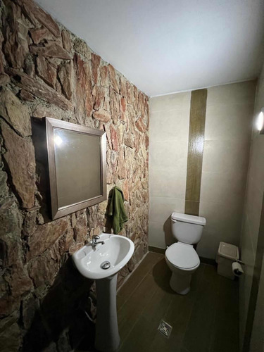 Casa En Venta En Colinas De Guataparo (ac)