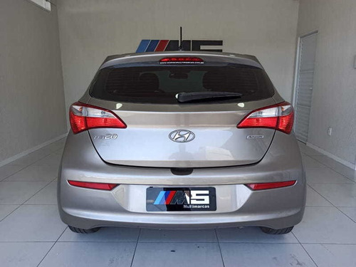 Imagem 7 de 15 de Hyundai Hb20 1.6a Comf 2017