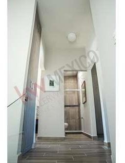 Imagen 21 de 25 de Casa En Venta Tijuana, Santa Fe. Residencial Privado Con Guardias Y Acceso Controlado, Alberca, Gimnasio, Casa Club