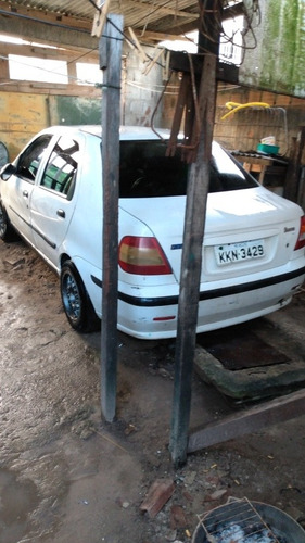 Imagem 1 de 7 de Fiat Siena Fayre