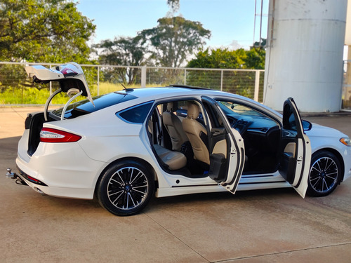 Ford Fusion 2.0 Hybrid Aut. 4p