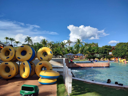 Hot Beach Suítes. O Teu Apartamento Com Parque Aquático!