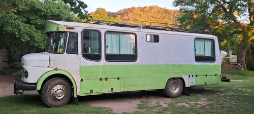 Motorhome 1114 Totalmente Equipado