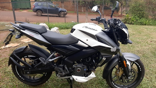 Imagen 1 de 11 de Bajaj Rouser Ns200 Fi