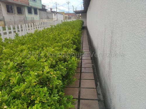 Imagen 30 de 30 de Casas En Venta En La Piedad Cabudare Estado Lara Cod Flex Ref # 22-17451 / 0 4 1 2 1 5 1 8 8 9 3 / Mr