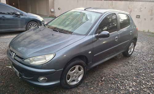 Peugeot 206 1.6 Xr Premium