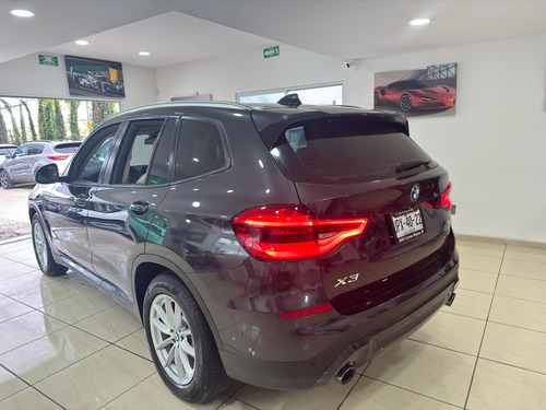BMW X3 2.0 sDrive20iA At