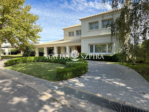 Casa En Venta La Concepción Ii