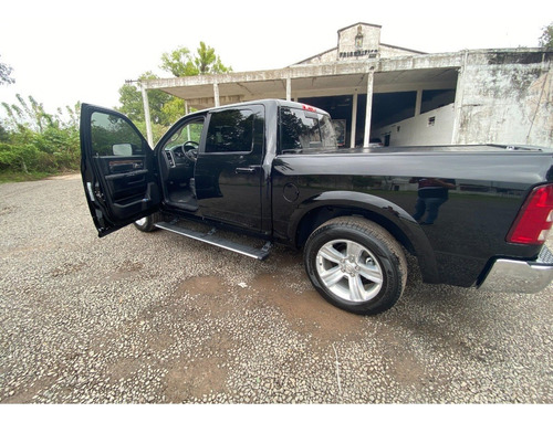 Ram 1500 Laramie V8