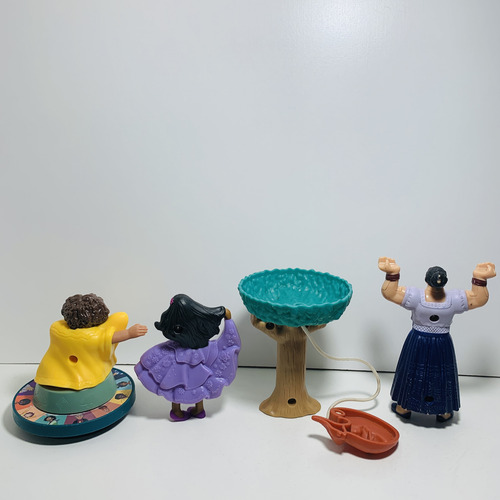 Encanto Mcdonalds 2021 Colección Completa - 8 Juguetes (Usado)