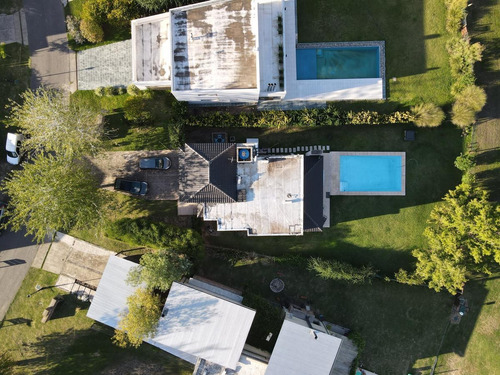 Imagen 4 de 30 de Casa De 3 Dormitorios En Venta Con Pileta Aldea Fisherton Barrio Cerrado Privado
