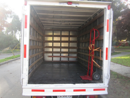 Imagen 6 de 10 de Arriendo Camiones 3/4 Para Mudanzas Por Día