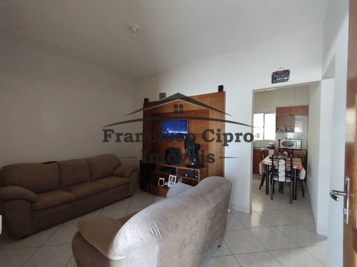 Imagem 2 de 7 de Casa Térrea À Venda Em Guaratinguetá/sp - Cs482