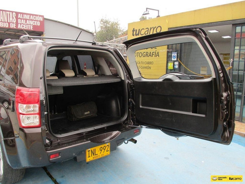Imagen 12 de 15 de Suzuki Grand Vitara 4x4 2400cc At Aa