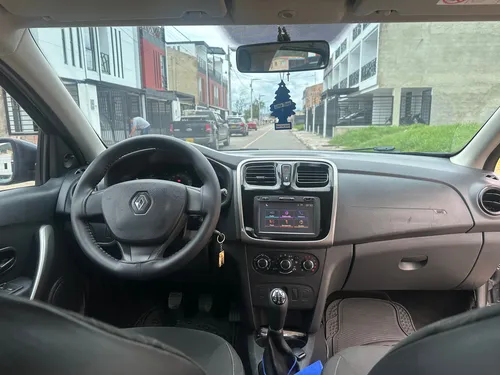 Renault Logan 1.6 Expression