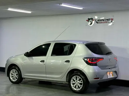 Renault Sandero 1.6 EXPRESSION (FINANCIAMIENTO) 1 DUEÑO