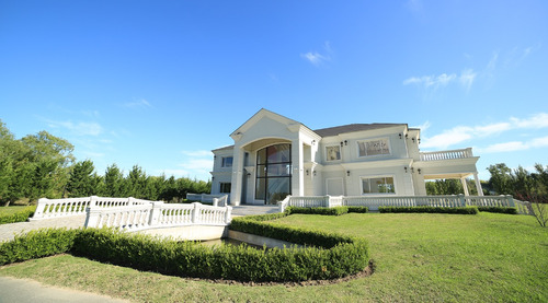 Venta | Lote 873 M² | Chateau Pilar