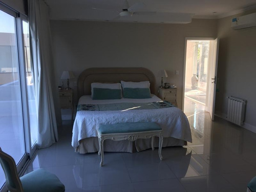 Imagen 13 de 27 de Venta De Casa Con Salida Al Rio En Albanueva