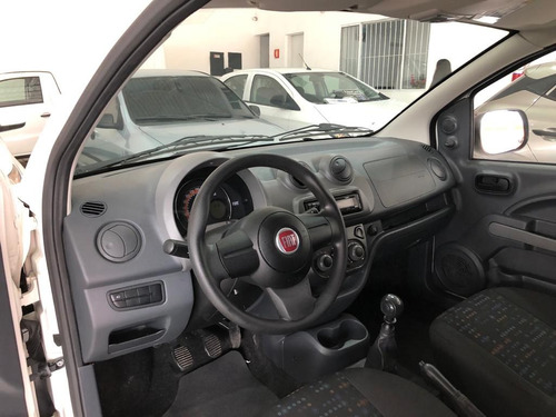 Imagem 4 de 12 de Fiat Fiorino Hard Working 1.4 Flex Completo