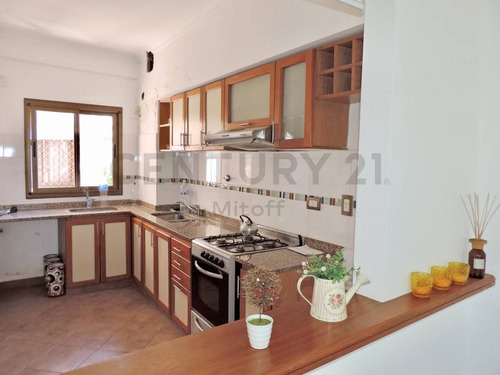 Imagen 7 de 30 de Semipiso De 2 Dormitorios En Venta En La Plata