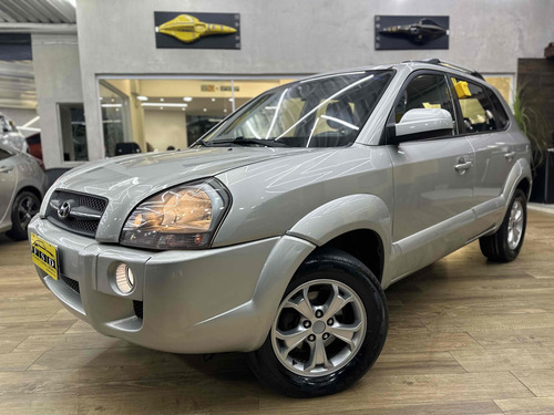 Hyundai Tucson 2.7 MPFI GLS 24V 180CV 4WD GASOLINA 4P AUTOMÁTICO