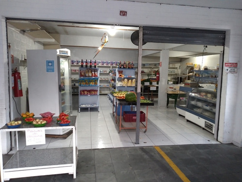 Imagem 3 de 5 de Mini Mercado E Casa Do Norte