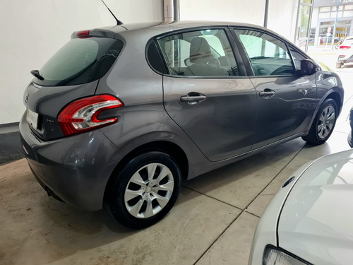 Peugeot 208 1.5 Active