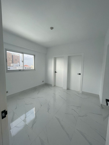 Apartamento En Venta En Piantini