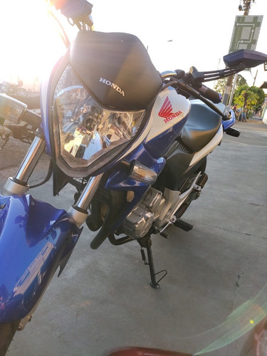 Imagem 3 de 8 de Honda Cb 300 R