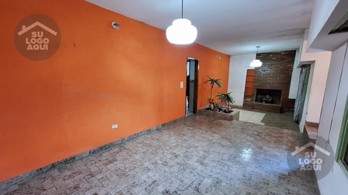 Casa Con Tres Habitaciones
