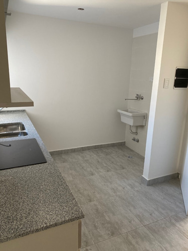 Imagen 9 de 14 de Departamento 3 Ambientes A Estrenar Con Cochera
