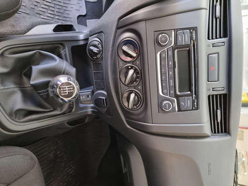 Imagen 7 de 20 de Renault Alaskan Confort 4x2 2.3 Turbo 160 Cv¡¡¡¡¡ Oferta M