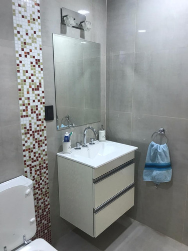 Casa En Venta En Lanús Oeste