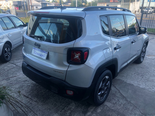 Jeep Renegade 1.8 Sport At