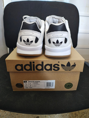 Adidas Predator Mundial (Usado)