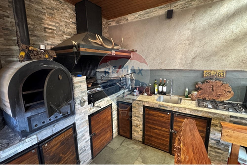 Cómoda Casa 4 Dormitorios, 2 Baños