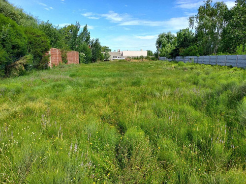 Lote En  La Hermosura  En Excelente Ubicación De 1160 Mts2, La Plata