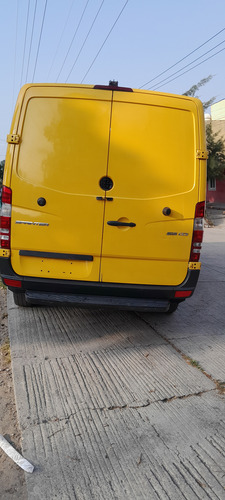 Mercedez Sprinter